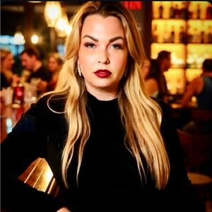 Meet your Posher, Marie